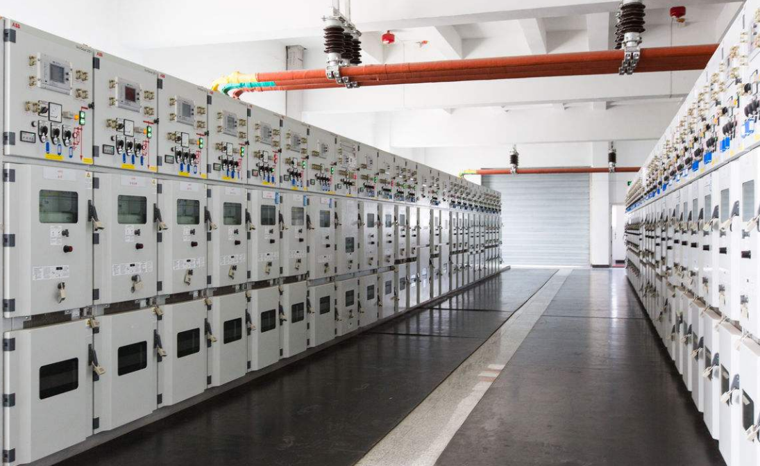 配电箱内置消防模块：快速探测火源以及扑灭早期火灾